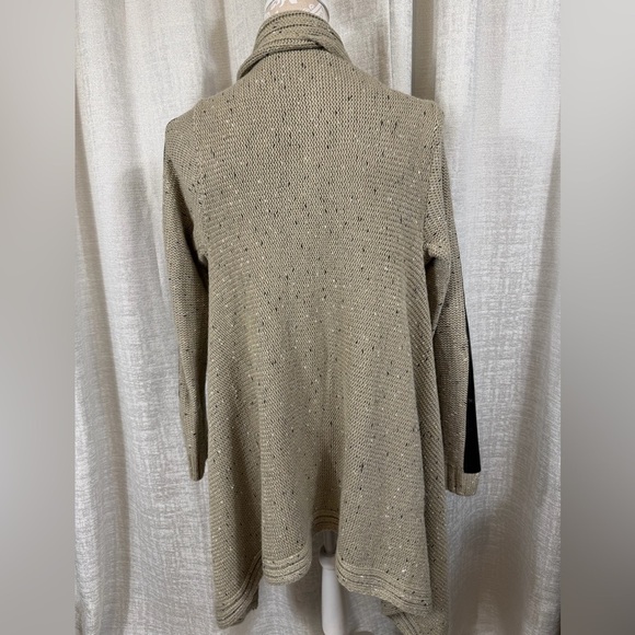 YAIRA Taupe Knit Open-Front Cardigan with Faux Leather Trim (Size L) - Picture 9 of 9